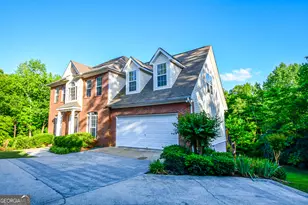 155 Cottage Cir, Fayetteville, GA 30215 - Photo 2