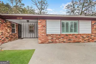 1046 Live Oak Dr, Hinesville, GA 31313 - Photo 6