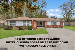 1046 Live Oak Dr, Hinesville, GA 31313 - Photo 1