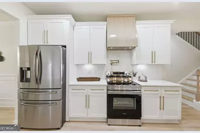 370 Harbour Shores Drive, Jackson, GA 30233 - Photo 22