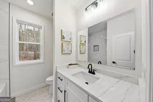 370 Harbour Shores Dr, Jackson, GA 30233 - Photo 8
