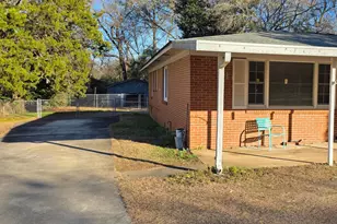 110 Lee St, Centerville, GA 31028 - Photo 2