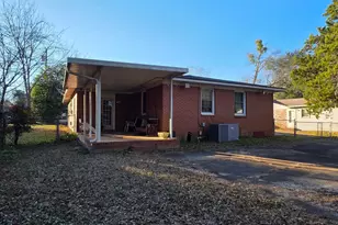 110 Lee St, Centerville, GA 31028 - Photo 14