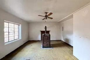 1892 Rockdale Cir, Snellville, GA 30078 - Photo 14