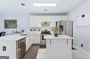 630 Birch River Ln, Lawrenceville, GA 30043 - Photo 8