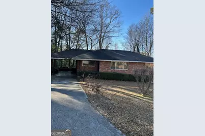 2719 Dearwood Drive SW, Atlanta, GA 30315 - Photo 2