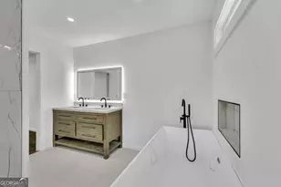 388 Sargent Dr SE, Atlanta, GA 30315 - Photo 10