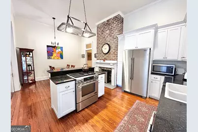 216 W Park Avenue #B, Savannah, GA 31401 - Photo 16