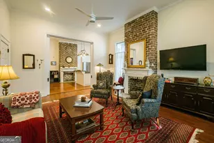 216 W Park Ave, Savannah, GA 31401 - Photo 8