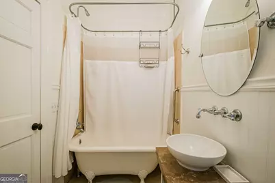 216 W Park Avenue #B, Savannah, GA 31401 - Photo 34