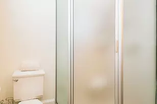 216 W Park Ave, Savannah, GA 31401 - Photo 32