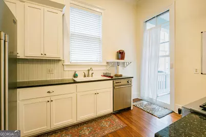 216 W Park Avenue #B, Savannah, GA 31401 - Photo 36