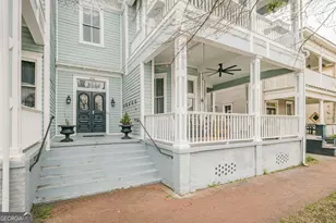216 W Park Ave, Savannah, GA 31401 - Photo 1