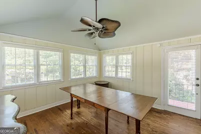 2367 Ridgeway Avenue, Atlanta, GA 30337 - Photo 16