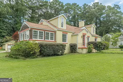 2367 Ridgeway Avenue, Atlanta, GA 30337 - Photo 2