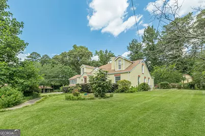 2367 Ridgeway Avenue, Atlanta, GA 30337 - Photo 4