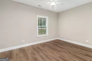 204 Pineland Dr, Rincon, GA 31326 - Photo 6