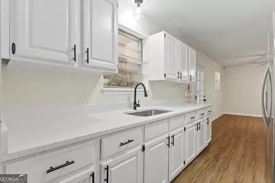 119 Colonial Road, Warner Robins, GA 31088 - Photo 8