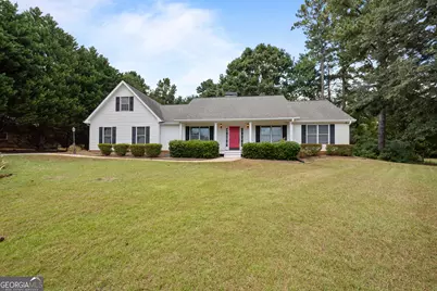 84 Hidden Lakes Court, Newnan, GA 30263 - Photo 1