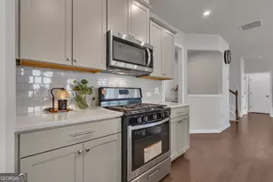 610 Napier Pass, Peachtree City, GA 30269 - Photo 22