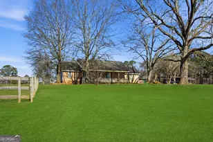 1013 Amber Stapp Studdard Rd, Social Circle, GA 30025 - Photo 10