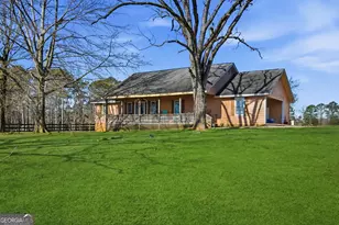 1013 Amber Stapp Studdard Rd, Social Circle, GA 30025 - Photo 4