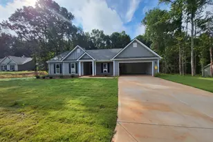 240 Glenn Carrie Rd, Hull, GA 30646 - Photo 2