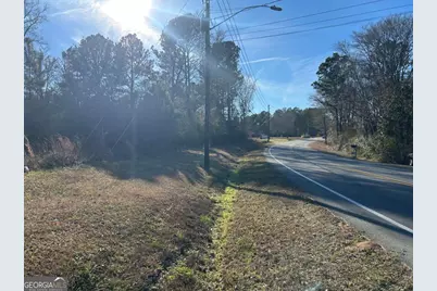 678 Dunlap Road NE #A-14, Milledgeville, GA 31061 - Photo 2