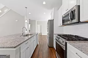 517 Lago Ct, Lagrange, GA 30241 - Photo 12