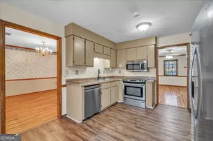 416 Moseley Rd, Byron, GA 31008 - Photo 16