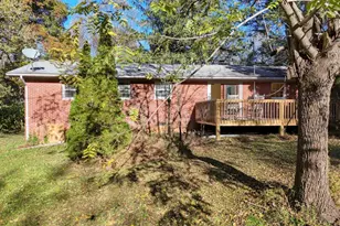 110 Johnson Rd, Hayesville, NC 28904 - Photo 4