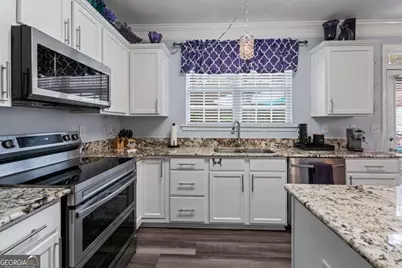 925 Pierce Ivy Court, Lawrenceville, GA 30043 - Photo 12