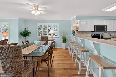 100 Floyd Street #201, Saint Simons, GA 31522 - Photo 12