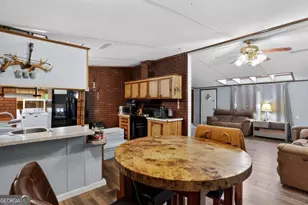 211 NW Ousley St, Poulan, GA 31781 - Photo 8