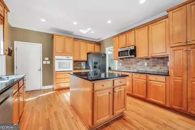 107 Crown Springs Drive, McDonough, GA 30252 - Photo 18