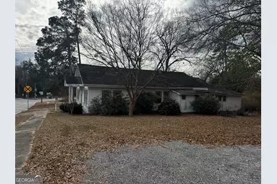 309 Engram Street, Montezuma, GA 31063 - Photo 2