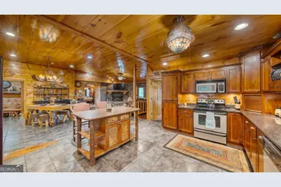 911 Summit Way, Blairsville, GA 30512 - Photo 6