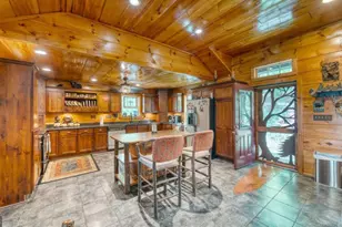 911 Summit Way, Blairsville, GA 30512 - Photo 4