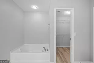 218 Guyett Ave, Hinesville, GA 31313 - Photo 16