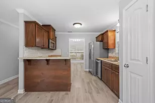 218 Guyett Ave, Hinesville, GA 31313 - Photo 6