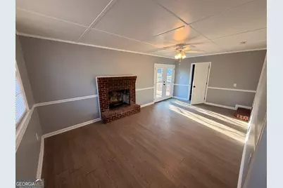 224 Rutland Circle, Lagrange, GA 30241 - Photo 4