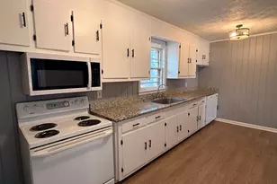 224 Rutland Cir, Lagrange, GA 30241 - Photo 8