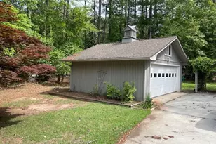 100 Sandown Dr, Peachtree City, GA 30269 - Photo 18