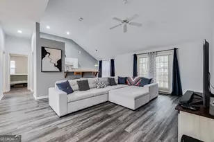 220 Parkview Ct, Savannah, GA 31419 - Photo 8