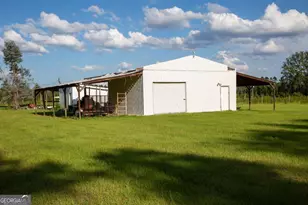 1054 Penny Morris, Baxley, GA 31513 - Photo 10