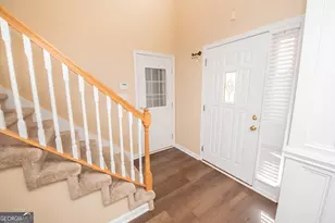 122 Emberly Ln, Warner Robins, GA 31088 - Photo 2