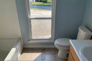 290 Monmouth Dr, Fayetteville, GA 30214 - Photo 8