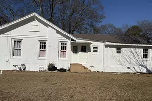 86 Luckie St, Lavonia, GA 30553 - Photo 32