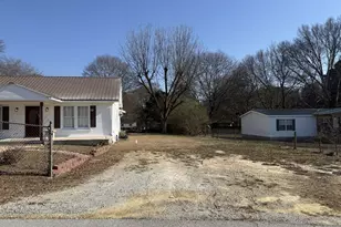 86 Luckie St, Lavonia, GA 30553 - Photo 4