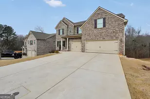 105 Hacienda Ave, Locust Grove, GA 30248 - Photo 2